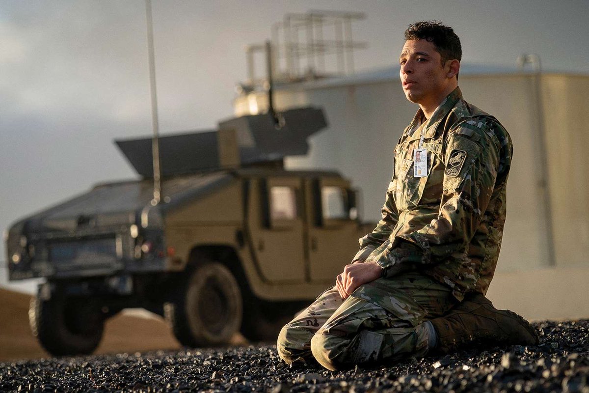 R E P L I C A N T tweet media