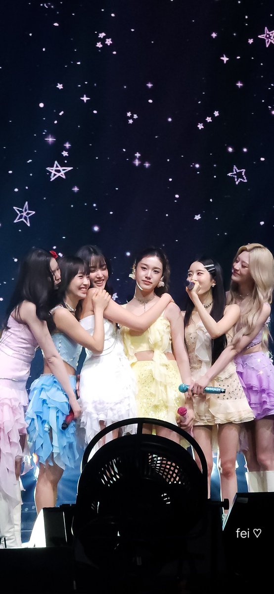 I miss the girls more than ever :(

#STAYCinTORONTO
#STAYC #스테이씨
#STAY_TUNED 
#2025_STAYC_TOUR