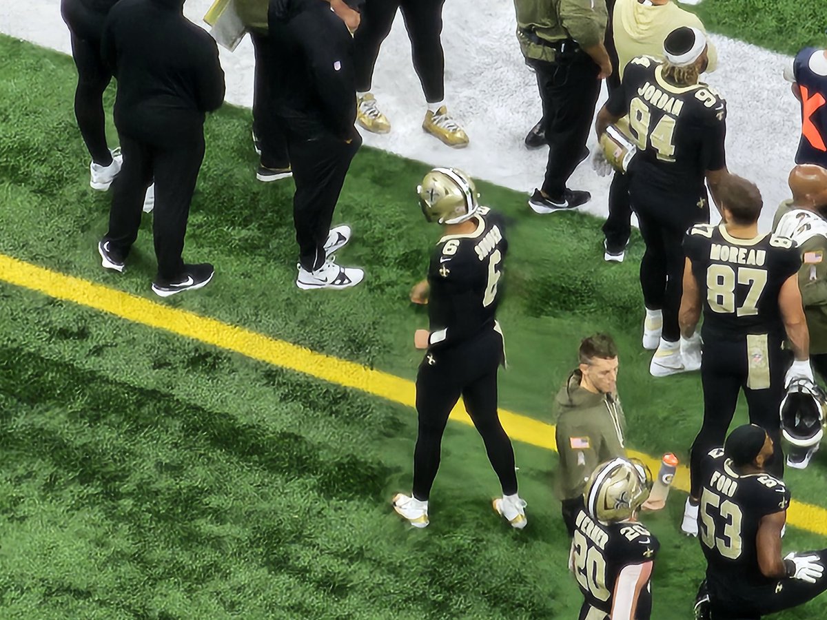 Shough warming up. 
<a href="/WWLTV/">WWL-TV</a>