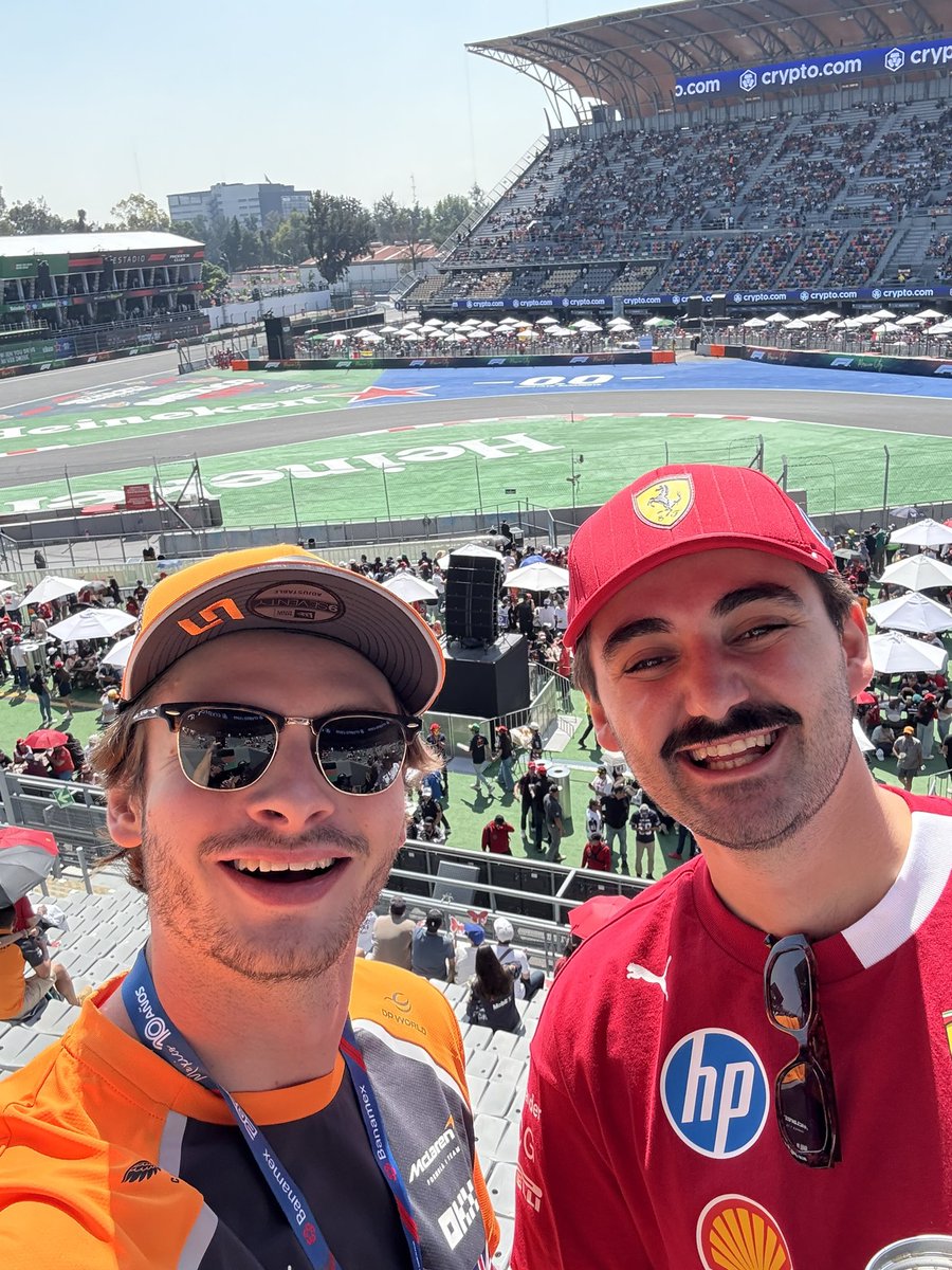 Simon__Rob's tweet image. Mexican Grand Prix today!!!