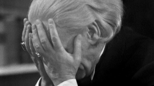 I have to model yet another abysmal TARDIS lamp