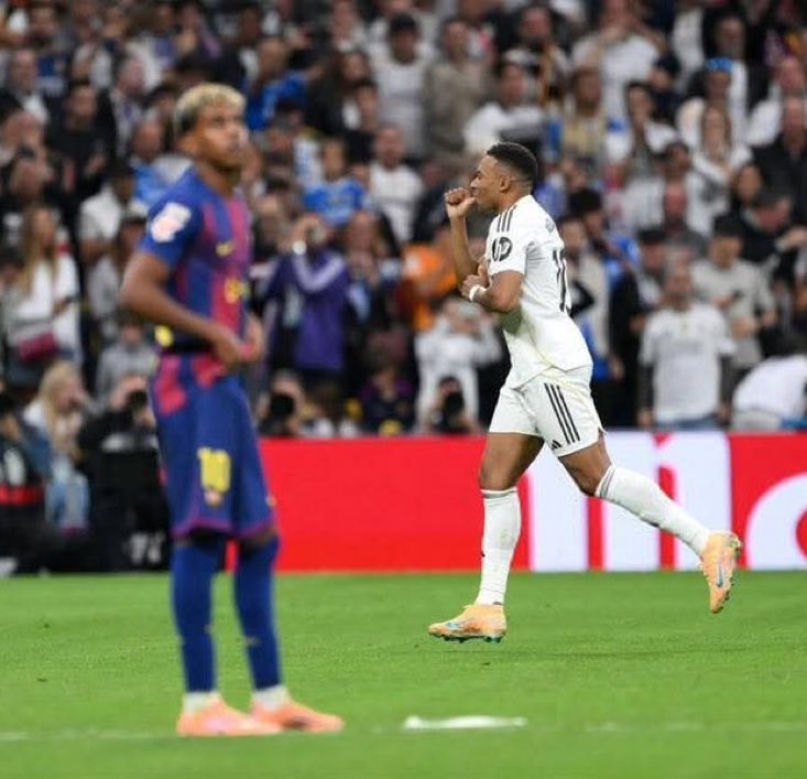 FT : Real Madrid 2-1 Barcelona 

Modarrrrr
Mana yamal mencret??? Begooo