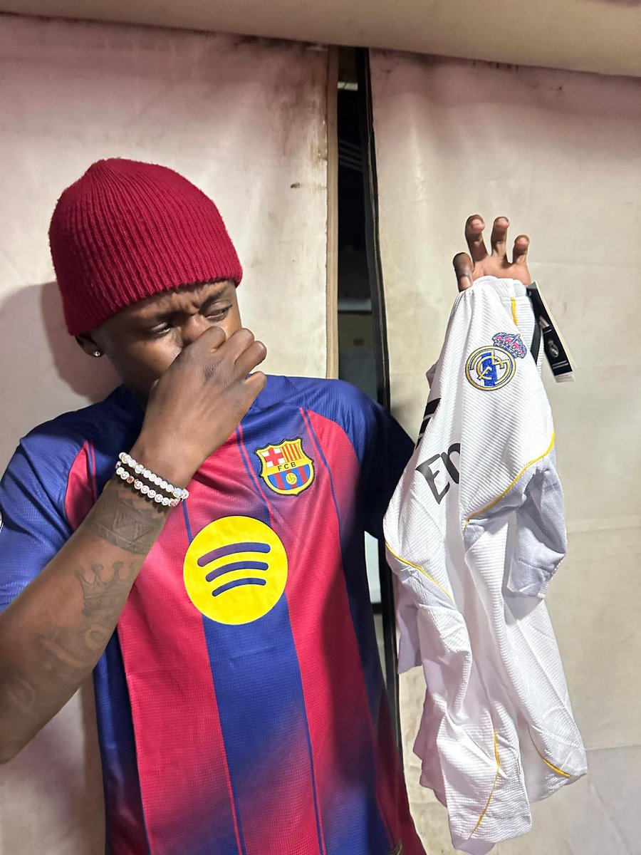 DERIQLERA's tweet image. Welll..... I still love Barcelona ❤️💙 Vamoss!.