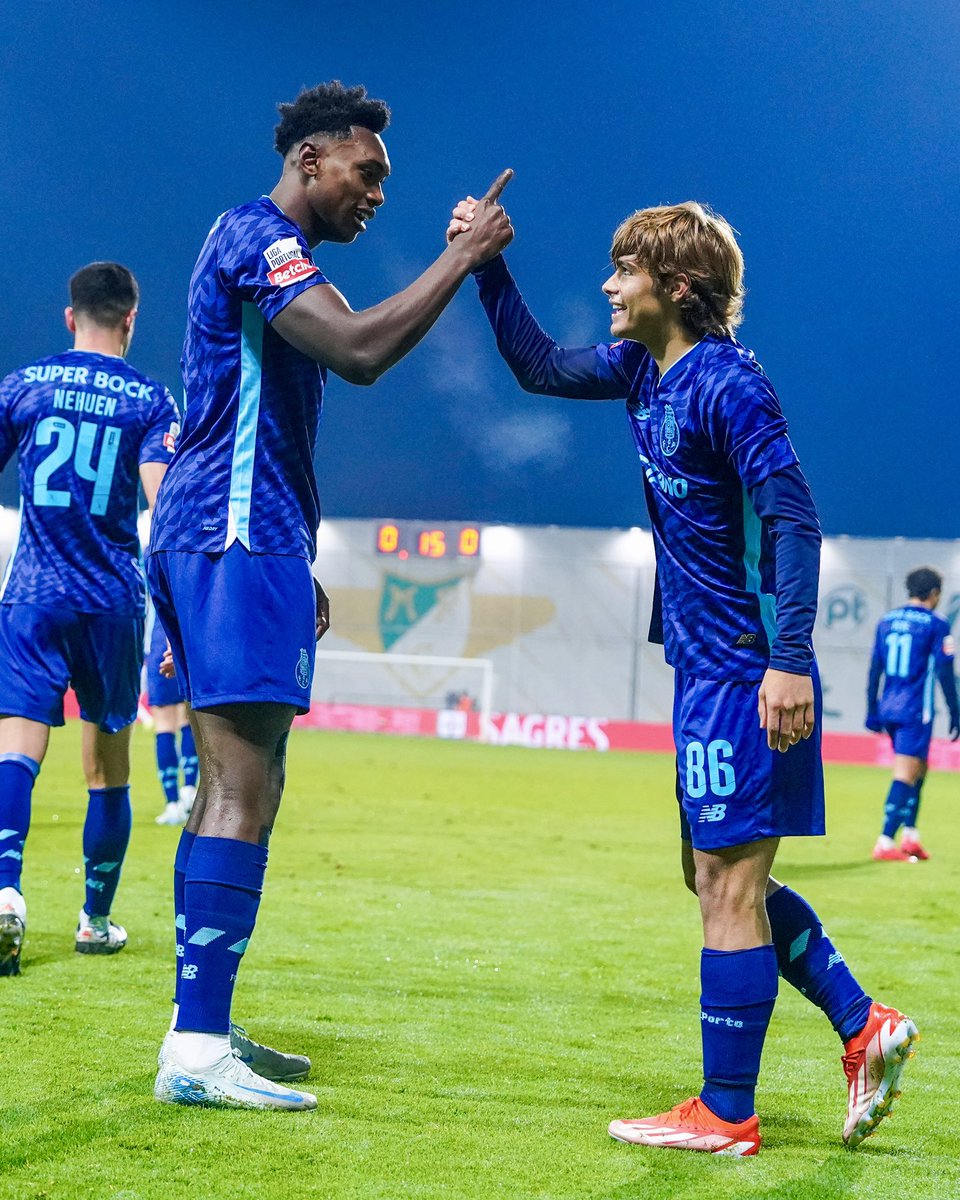 Amanhã o coração volta a bater... 💙🫀

🔜 Moreirense FC 🔵⚪️