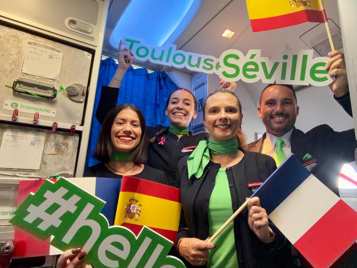 transaviaFR's tweet image. Et de un, et de deux, et de trois nouveaux  vols aujourd’hui 💚
 
Lyon → Médina 
Lyon →  Praia
Toulouse → Séville