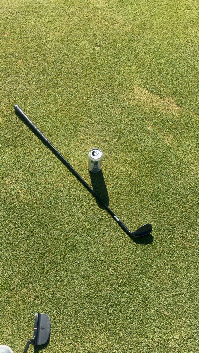 If you leave your beer with your club, you won’t forget the club 🙇‍♂️