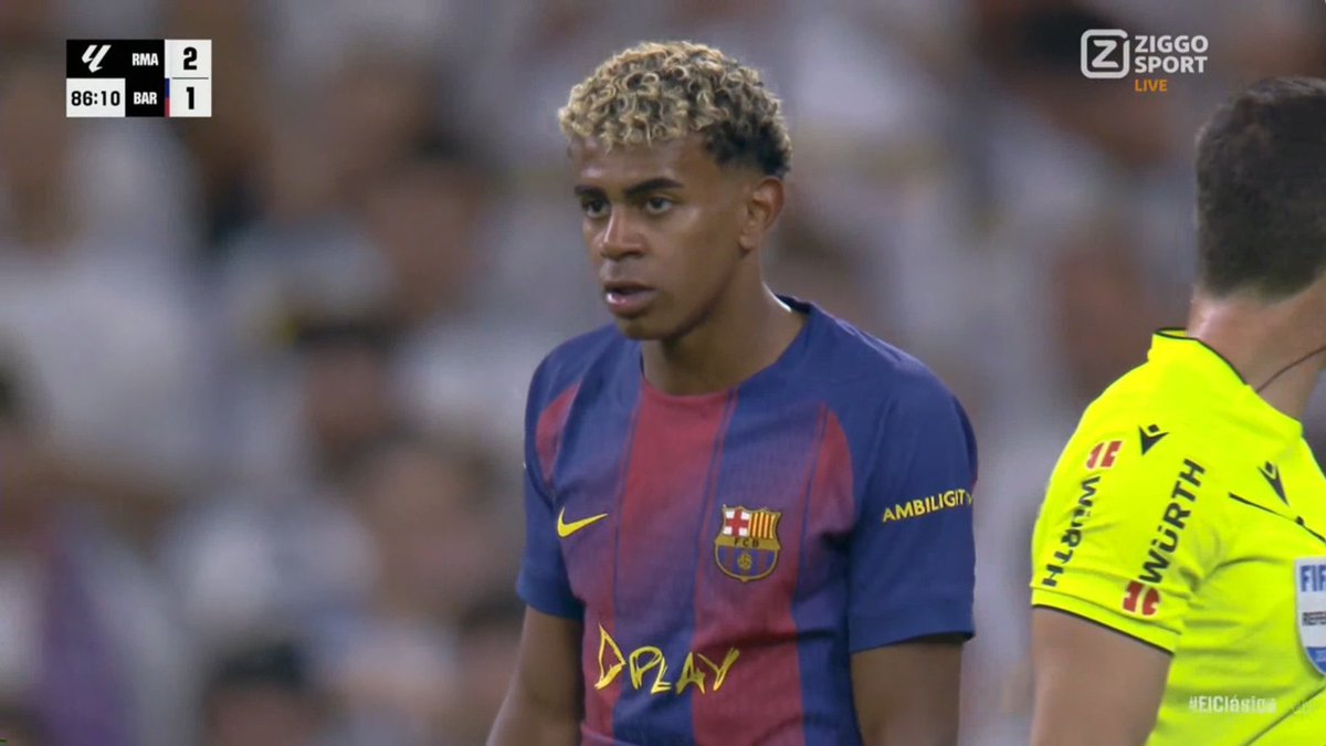 Habló demasiado vs Inter: Ridículo

Habló demasiado vs Portugal: Ridículo

Habló demasiado en el BDO: Ridículo

Habló demasiado antes del clásico: Ridículo

Que siga así, que siga.