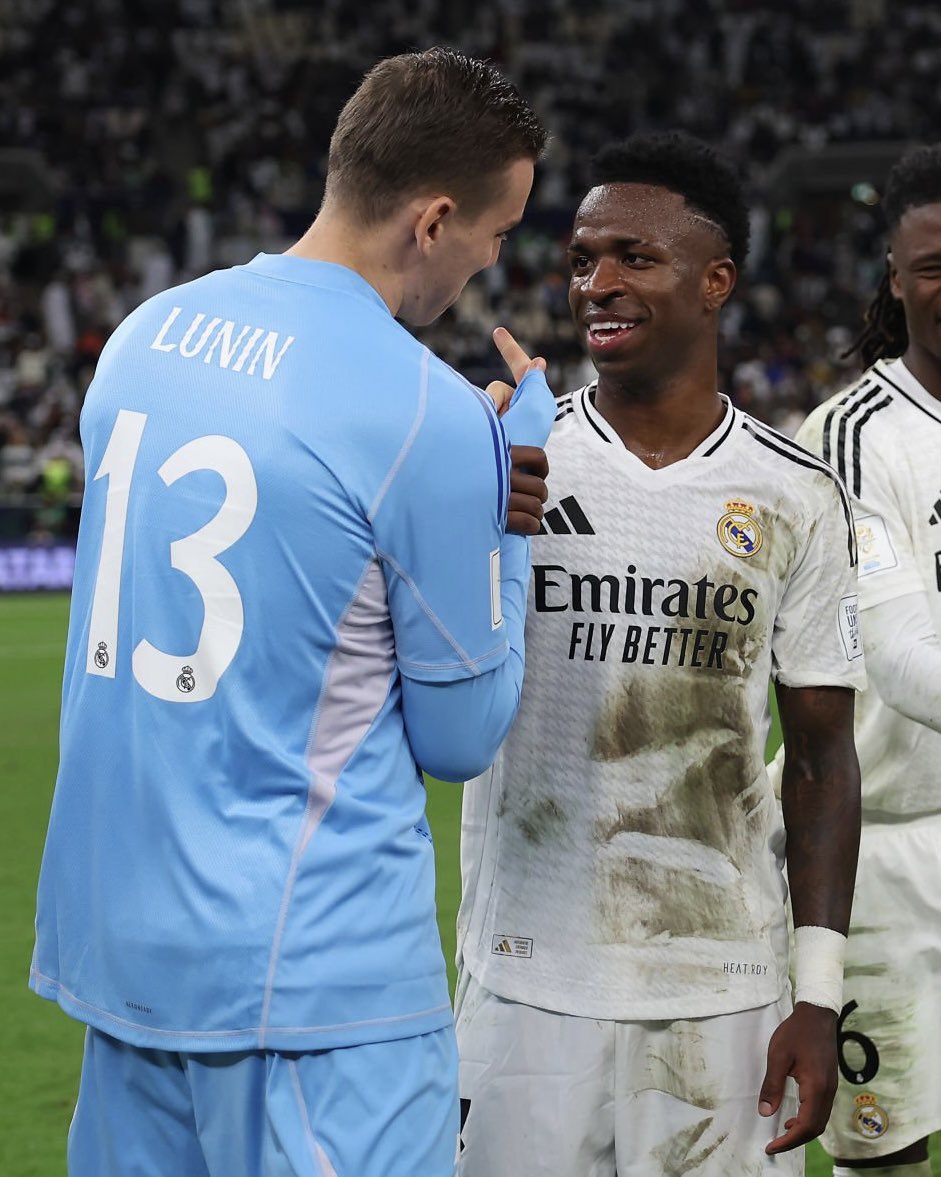 rmaesque's tweet image. they don’t play about each other