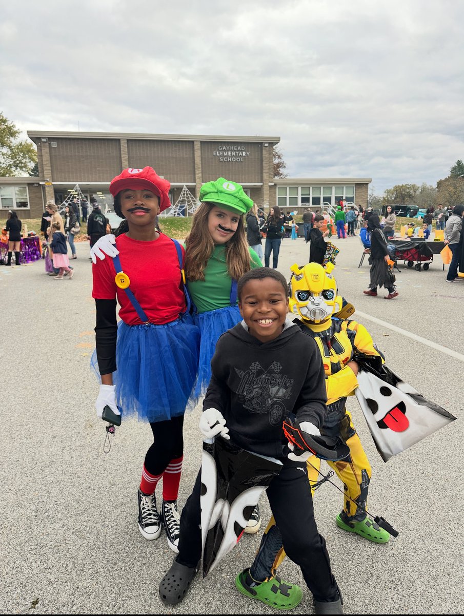 Gayhead PTA tweet media