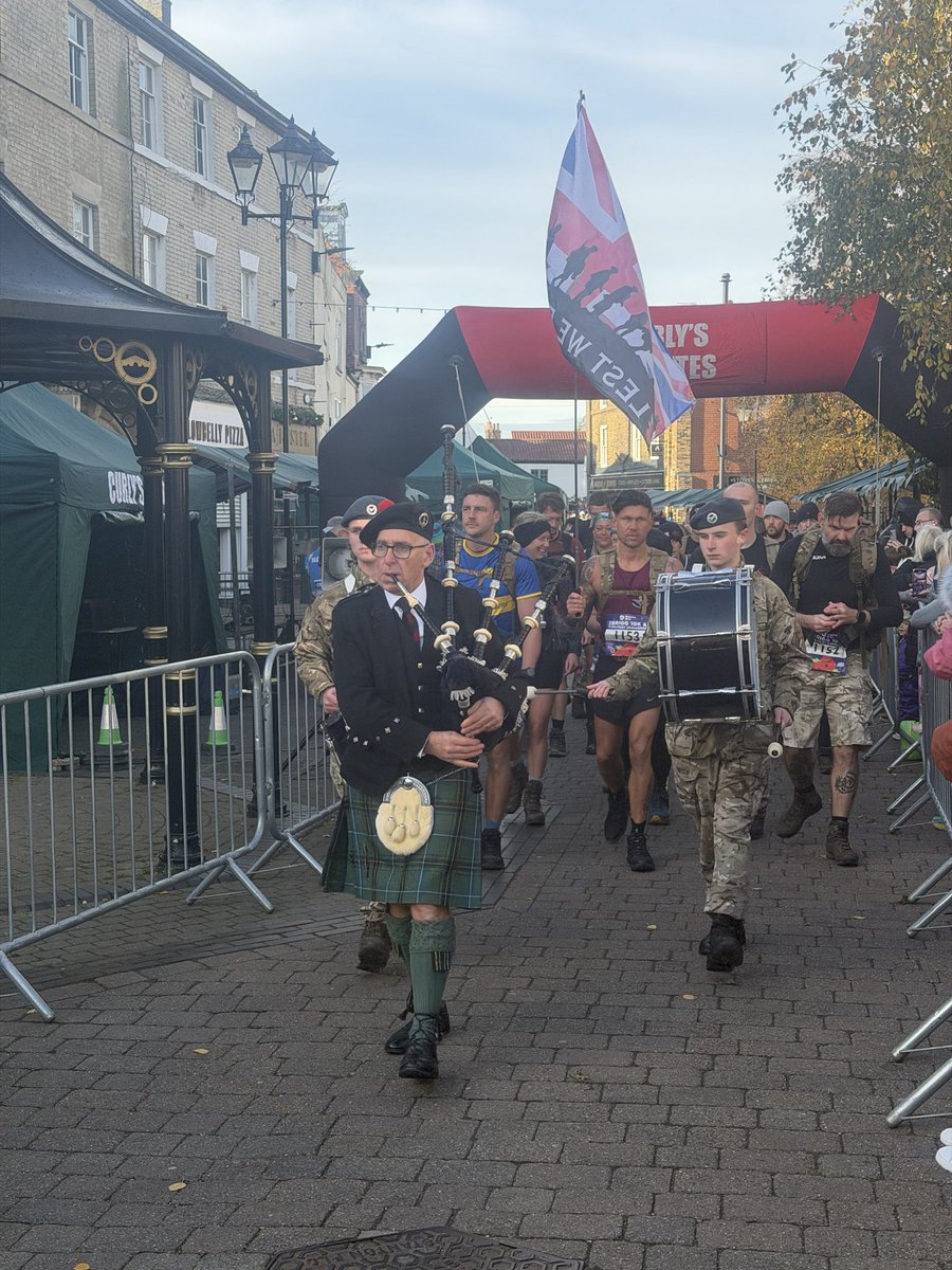 Dawn Thomas tweet media