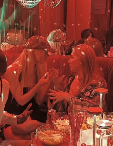 hot girls                                who love to yap