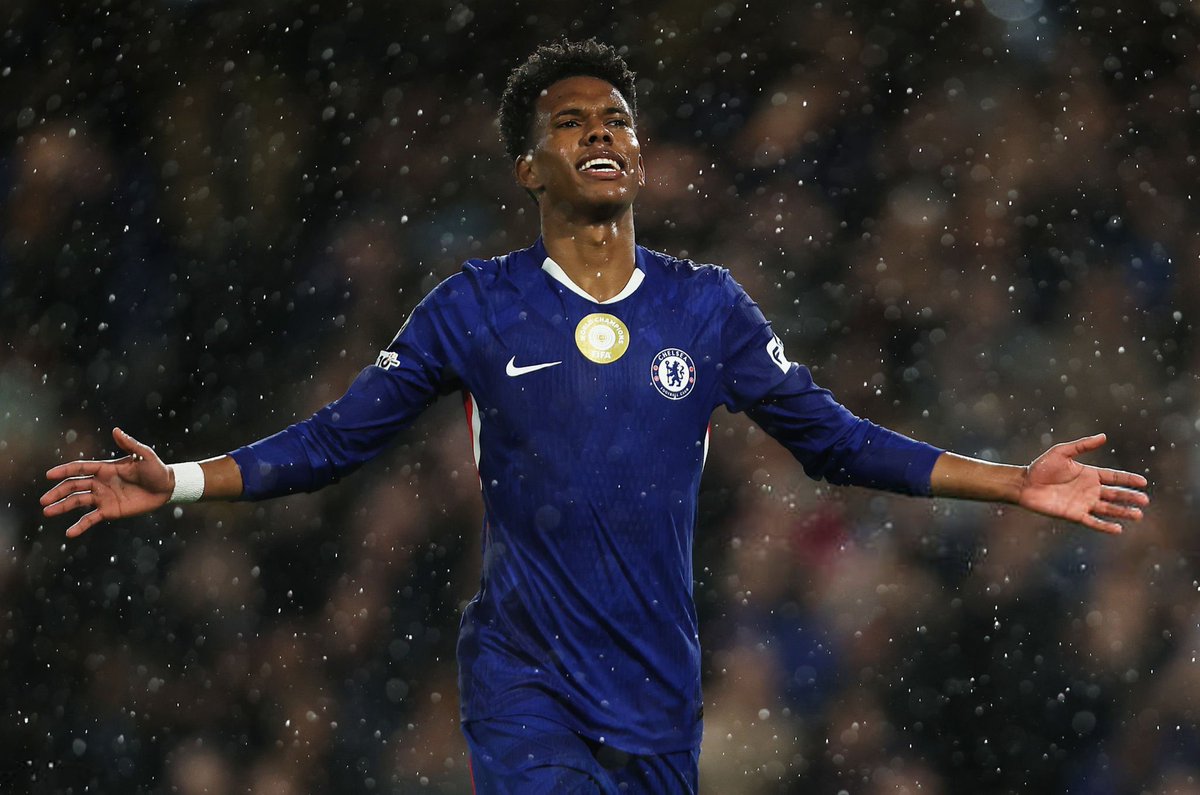 _kobbyphocus's tweet image. Born for football                   Born for Instagram