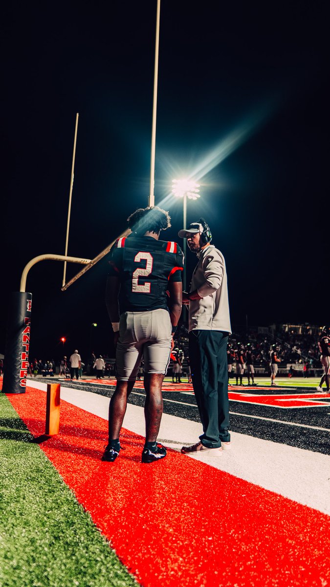 AntonioGladney2's tweet photo. Great Team Win!! 8-0 We still working!!! @jjames1903 @ParkwayFootball https://t.co/vF28f2HeHH