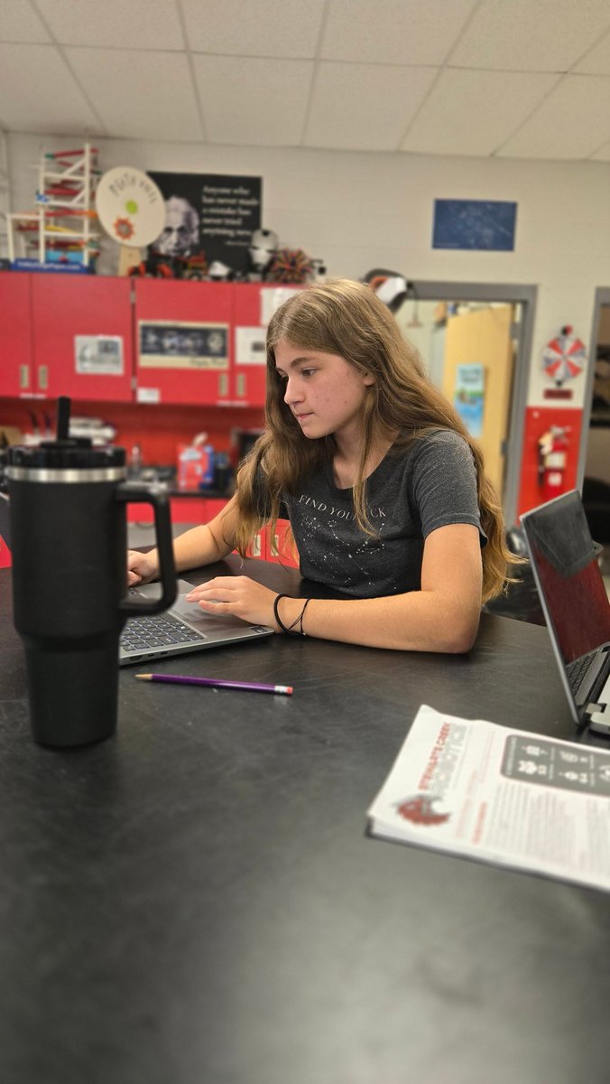 sc_robotics's tweet image. 6 days! ⚙️
@MCBestRobotics Is next Saturday! Let's continue the hype as our team keeps striving for greatness. Go Creek! ❤️🖤 #STEM #bestrobotics #musiccitybest