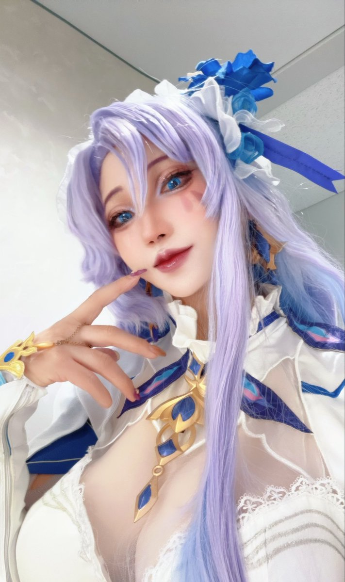 【Cosplay /鳴潮】
この度池ハロ、鳴潮ハロウィンコスプレギャザリングにてカンタレラ役で参加させて頂いた🥰
スタッフの皆さん、イベント交流頂いたレイヤーの皆さん、本当にありがとうございました✨

#池ハロ2025  #鳴潮好きと繋がりたい