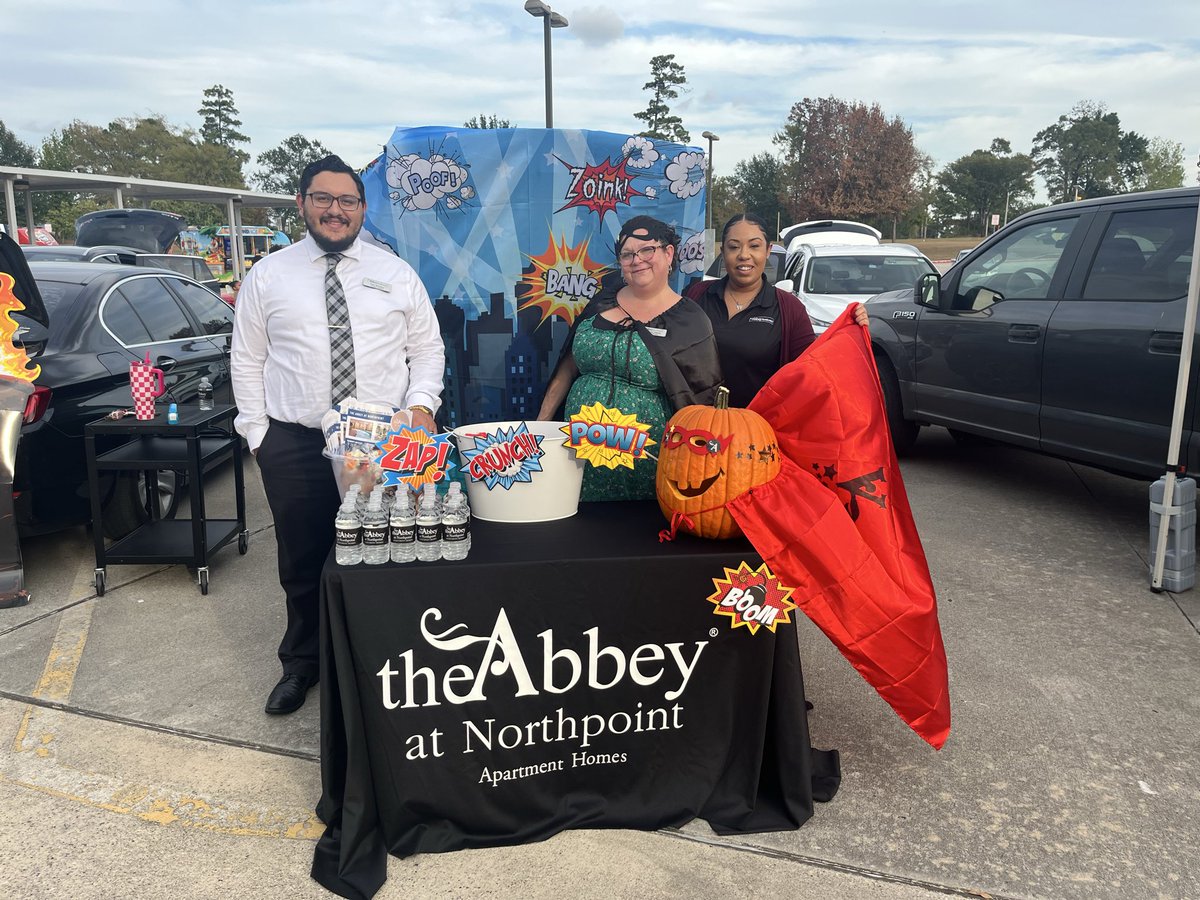 NCESNavigators's tweet photo. Our Trunk of Treat was a success! A big thank you to our awesome PTO for putting it together and our community for all of their support. @SpringISD @HilarionMartin1 @SISD_CoA https://t.co/Jvm87ay3rp