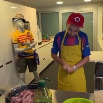 theMadridZone's tweet photo. Lamine Yamal's dad before the game: "I'm cooking here, and my son is cooking them there!"

Lamine Yamal's dad after the game: "He's only 18 years old." https://t.co/bAdPwLe9t1
