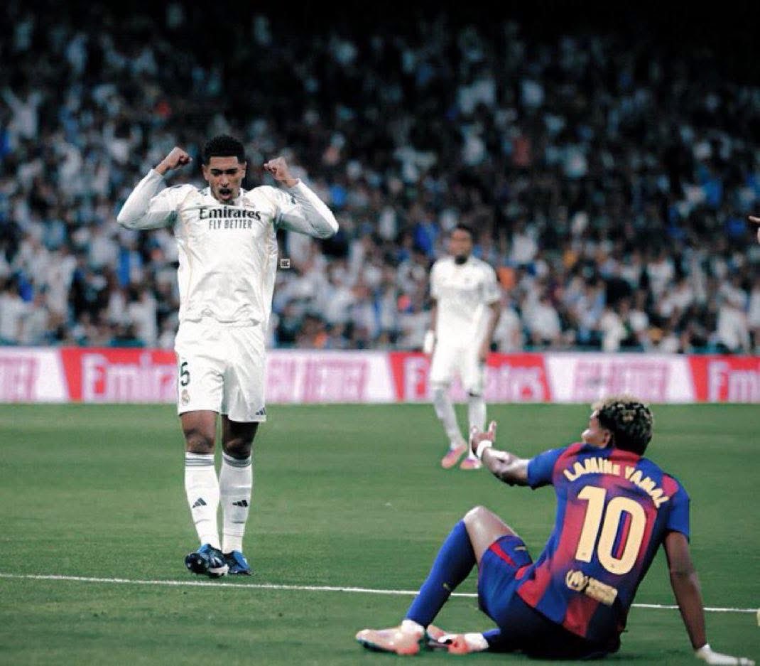 elima_too15's tweet photo. @JeffFcb14 Se la pasaron hable y hable toda la semana y ahora sooo les queda llorar como lo han sido siempre MÁS QUE UN UN CLUB UN MEME https://t.co/J5PtGVtwq7