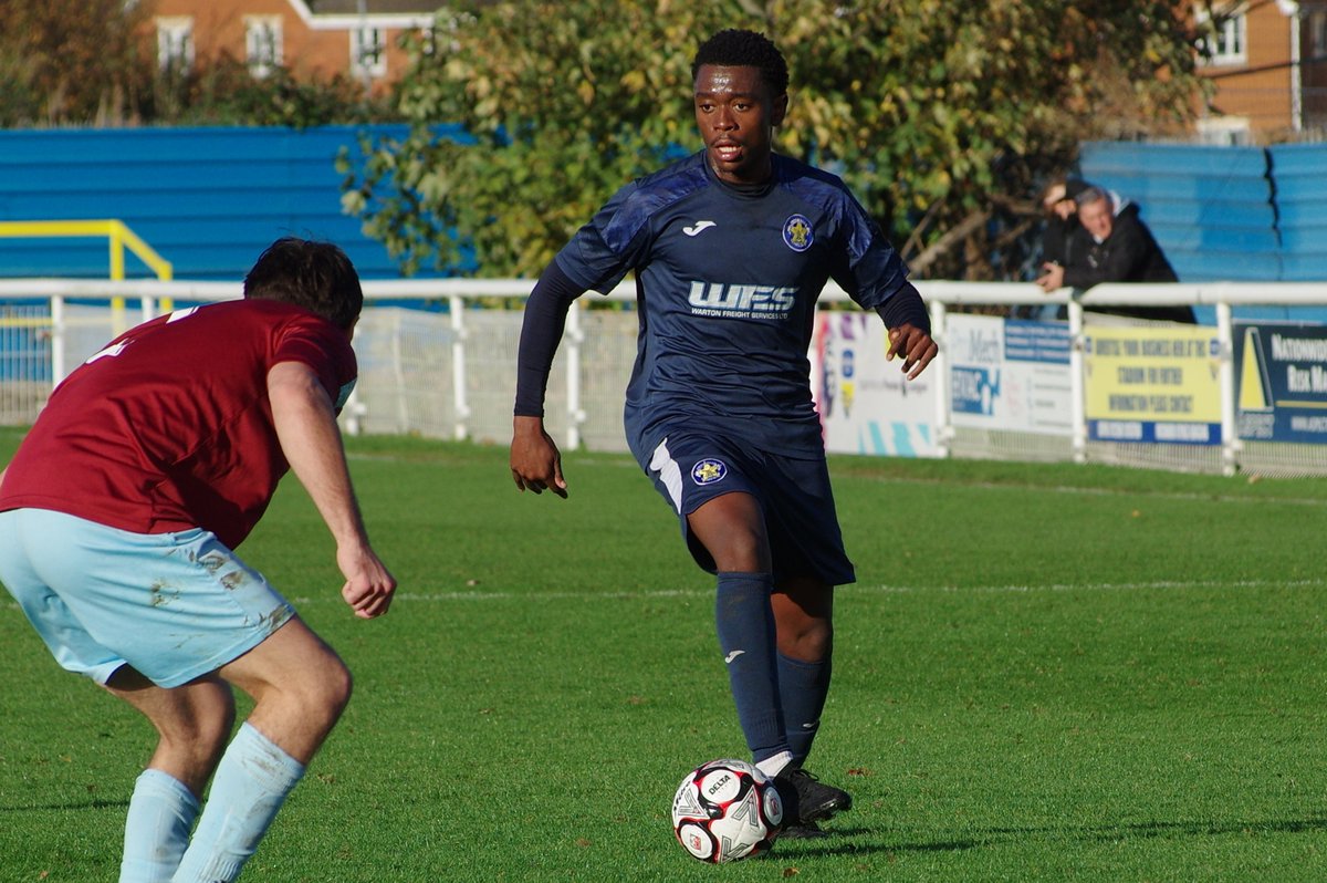 Rayleigh Footie ⚽️ tweet media