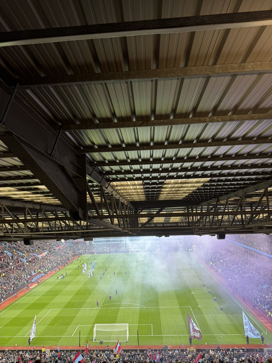 adamavfc__'s tweet image. Aston Villa 1-0 Manchester City 

Nice to see we can play against teams that aren’t associated with eagles.