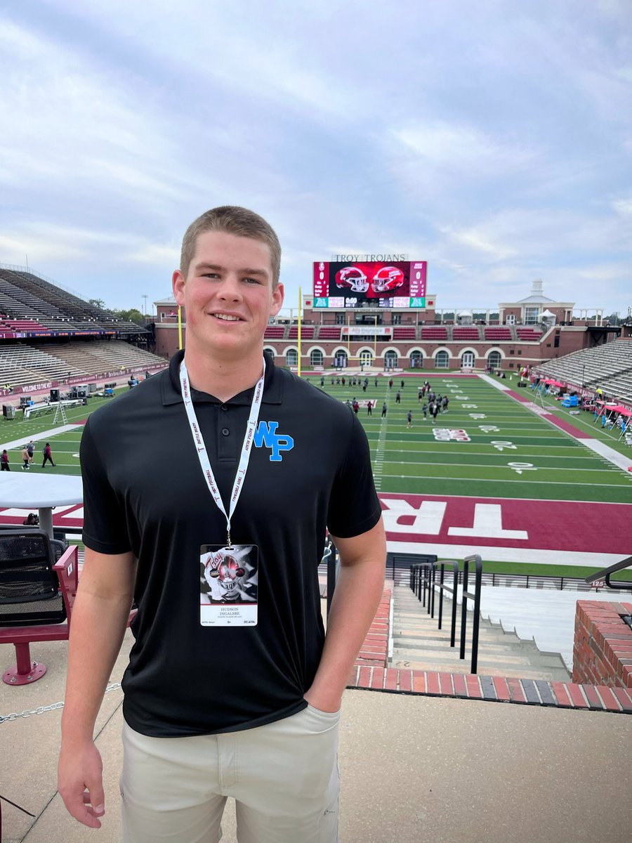 It was exciting to see <a href="/TroyTrojansFB/">Troy Trojans Football 8x⚔️</a> pull off the win last night! 

I enjoyed seeing the beautiful <a href="/TROYUnews/">Troy University</a> campus and meeting so many great people. Thank you!

#BattleReady | #OneTROY ⚔️🏈

<a href="/GeradParker1/">Gerad Parker</a> <a href="/KenSignoretti/">Ken Signoretti</a> 
@coach_carbine <a href="/joe_discher/">Joe Discher</a>
<a href="/GraysonMcRae60/">Grayson McRae</a>