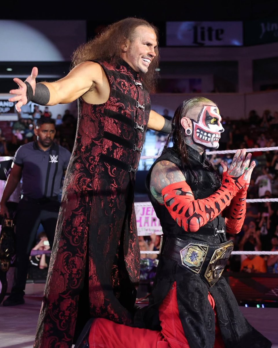 WrestlingWCC's tweet photo. “Very happy we could pay homage to Bray tonight – We love you &amp; miss you, Windham”

— Matt Hardy on The Hardyz paying tribute to Bray Wyatt ⭕️ https://t.co/ILeW7Ggv00