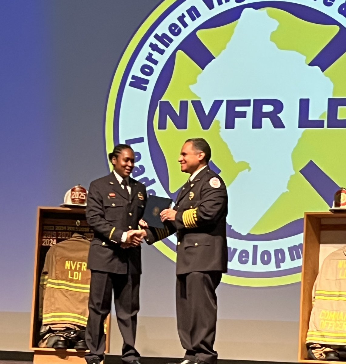 CONGRATS - <a href="/mcfrs/">MontgomeryCo(MD)Fire</a> Training Battalion Chief Jason Light, Command Officer Fire and <a href="/mcfrs/">MontgomeryCo(MD)Fire</a> Lieutenant Roz Strudwick, Company Officer completed separate portions  <a href="/NVERSofficial/">NVERS</a> Leadership Development Institute (LDI) at National Conference Center nvers.org/fireems/LDI
