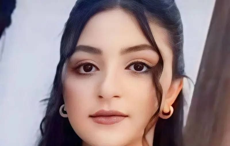 EchoHerRightsIR's tweet image. 😭16yo Sarina Rostami murdered by family in Iran for refusing forced marriage. 
Her dream of freedom stolen in blood. 
🔥No more silence. 
Stop #HumanRights violations in Iran. #EndForcedMarriage #EchoHerRights
@UN_Women @AWID @NobelWomen @UNHumanRights