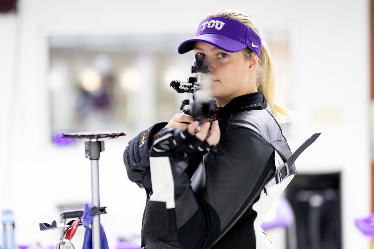 Air Rifle Relay 1✅

Zaun - 599* (Season High)
Rosenlew - 598 (Career High)
Passmore - 595*
Hogan - 594*
Hillinger - 594
Fedora - 586*