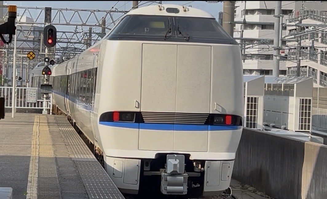 特急能登かがり火5号 on X