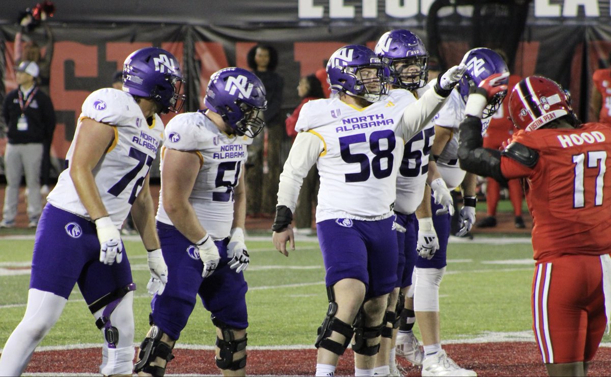 Favorite Saturday Snaps! <a href="/dlawson2021/">Drew Lawson</a>  <a href="/UNAFootball/">North Alabama Football</a>