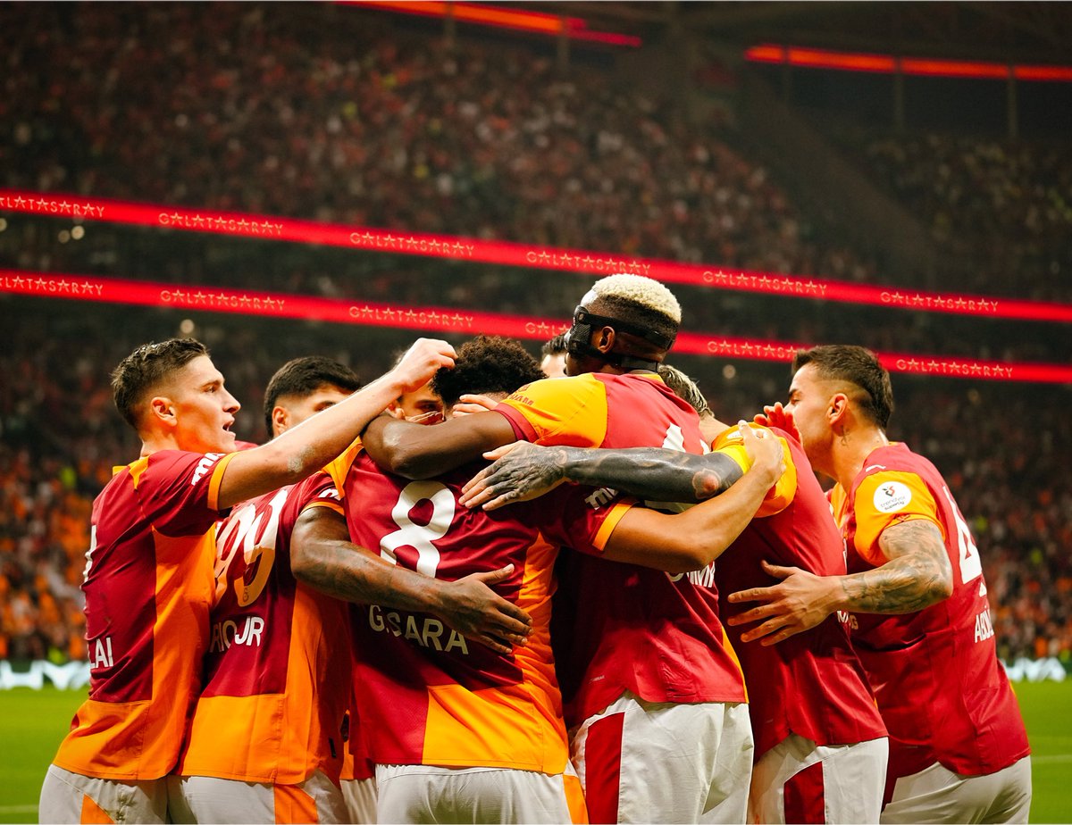 Dünya futbol tarihinin en iyi fotoğrafı😍🦁