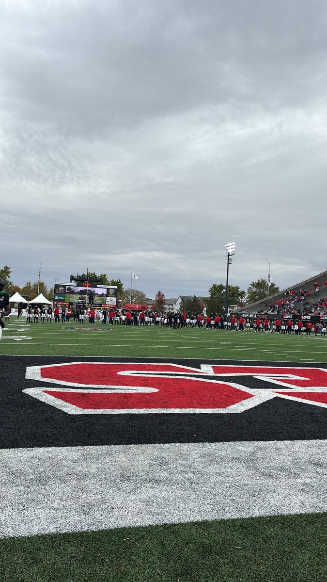 I had a great visit at <a href="/NIU_Football/">NIU Football</a>, I loved meeting the staff and celebrating a victory in the locker room with the team!
<a href="/CoryConnolly/">Cory Connolly</a> <a href="/NIUCoachHammock/">Thomas Hammock</a> <a href="/CoachDJBland/">DJ Bland</a> <a href="/CoachAWang/">Andy Wang</a> <a href="/mwfbrecruiting/">Midwest Football Recruiting</a> <a href="/PrepRedzoneIL/">Prep Redzone Illinois</a> <a href="/sixstarfootball/">Six Star Football | PLUS+</a> <a href="/icetimecleve/">Dave Eminian</a>
