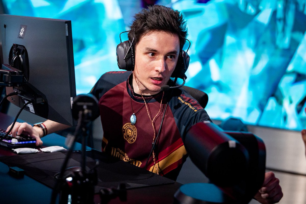 💬 <a href="/FearothVAL/">MDR Enzo</a> : "I want to keep going for many years. I want to be the best IGL I can be."

#VCTEMEA