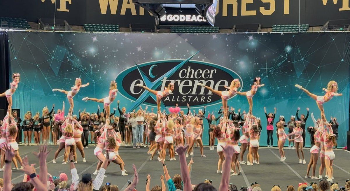 JTV_HD's tweet photo. Cheer Extreme Lady Lux HITS at Showcase!! 2025 https://t.co/Hi87iBkCMu via @YouTube @CEAKville 

Lady Lux HITS at Showcase!! 
Link above ^^^ https://t.co/pkkcx3pTNS