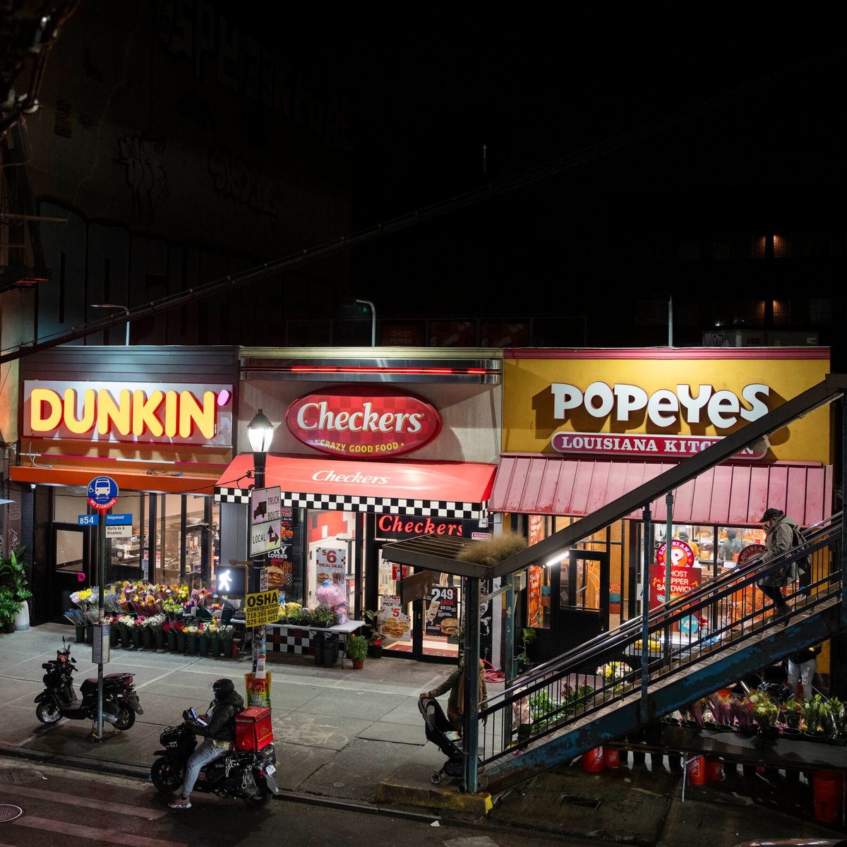 Last night at the costume contest, 3 girls were dressed as the Myrtle  broadway stop! I love being gay.