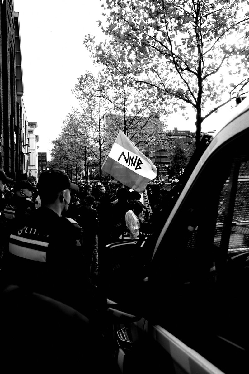 LiveLinecam's tweet image. Utrecht anti-immigratiedemonstratie. #utrecht #demonstratie #DefendNetherlands #politie