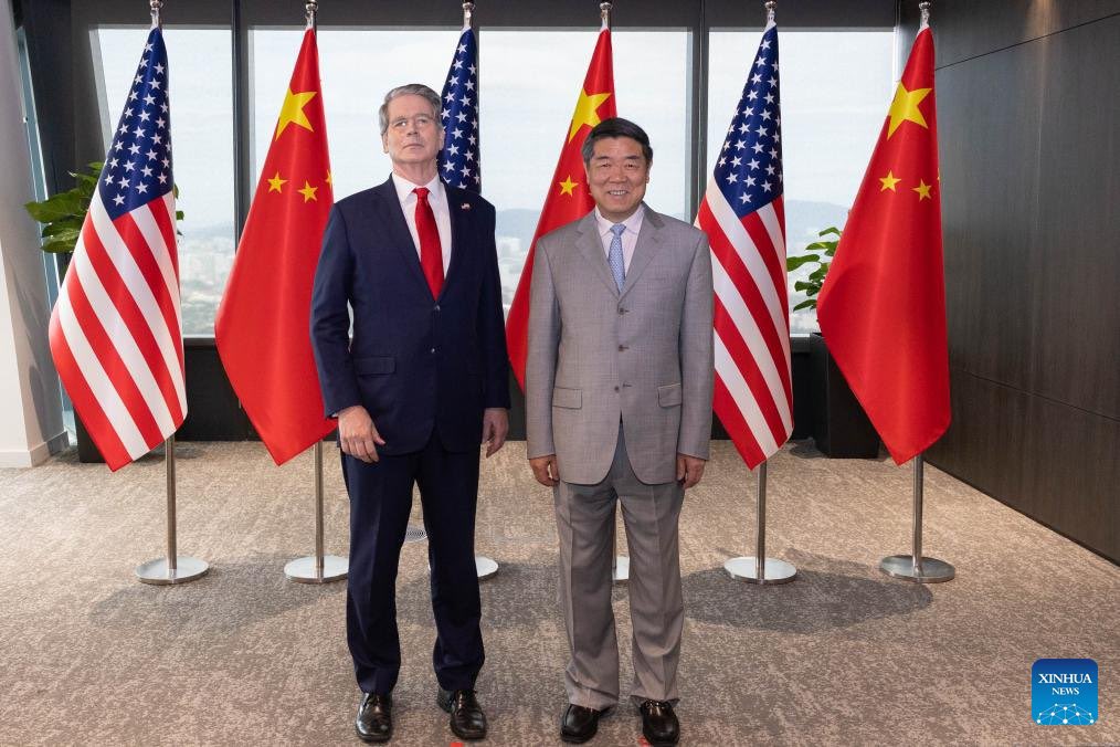 On Oct. 25 and 26, Vice Premier He Lifeng held economic and trade consultations with US Treasury Secretary Scott Bessent and Trade Representative Jamieson Greer in Kuala Lumpur. 

Guided by the important consensuses reached by the two heads of state in their phone conversations