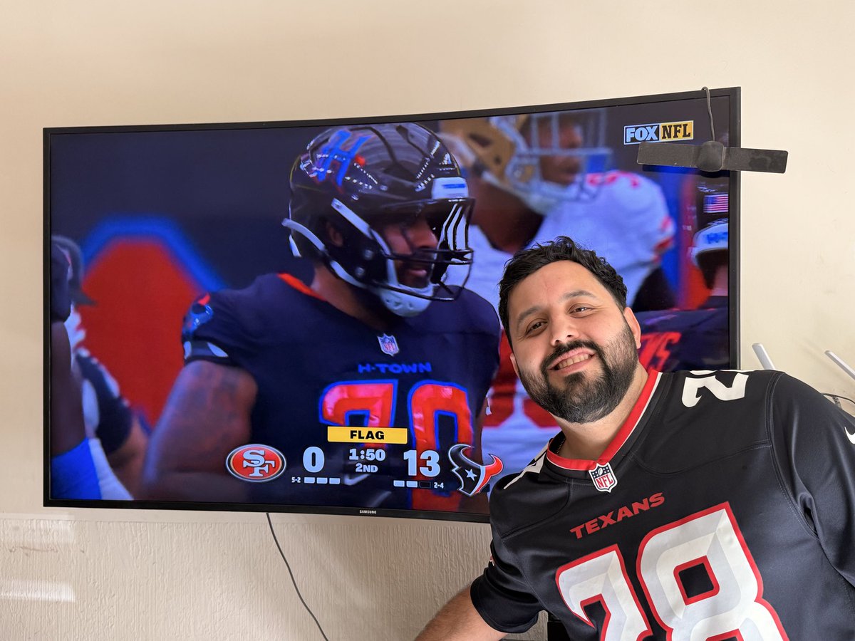 KickMtz's tweet image. #gotexans #foximpactonfl #Texans 
@ Chihuahua!