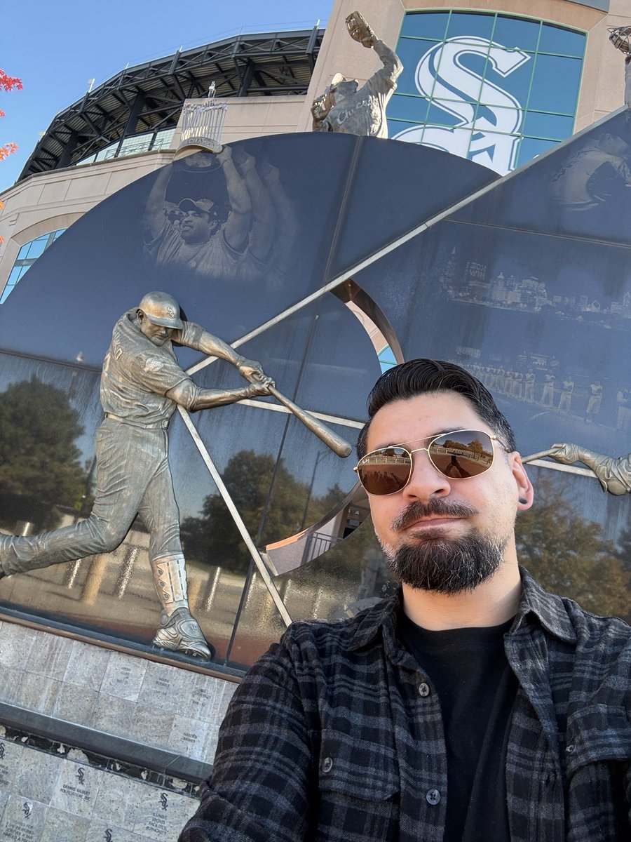 Dickhausen (@savestuesday) on Twitter photo 