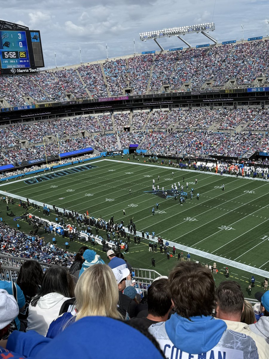 beware of the dog (@moetmcfadden) on Twitter photo 