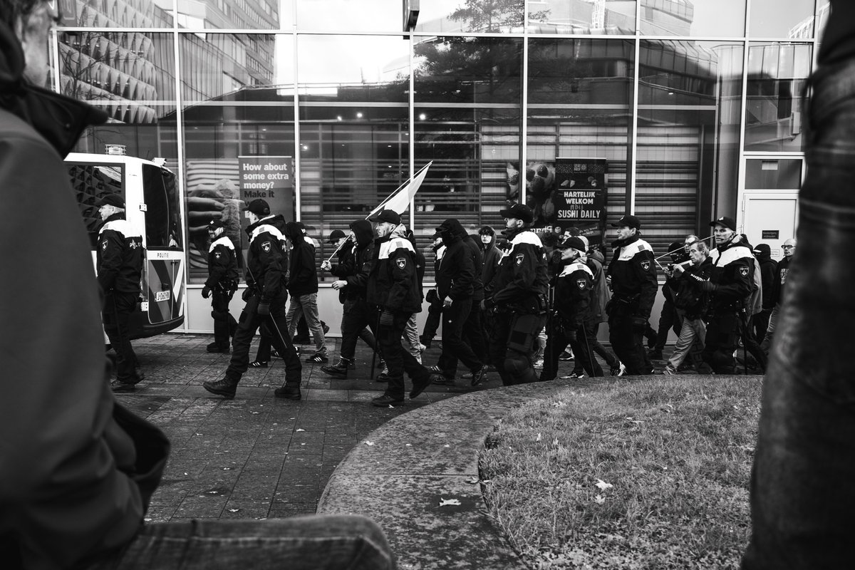 LiveLinecam's tweet image. Utrecht anti-immigratiedemonstratie. #utrecht #demonstratie #DefendNetherlands #politie