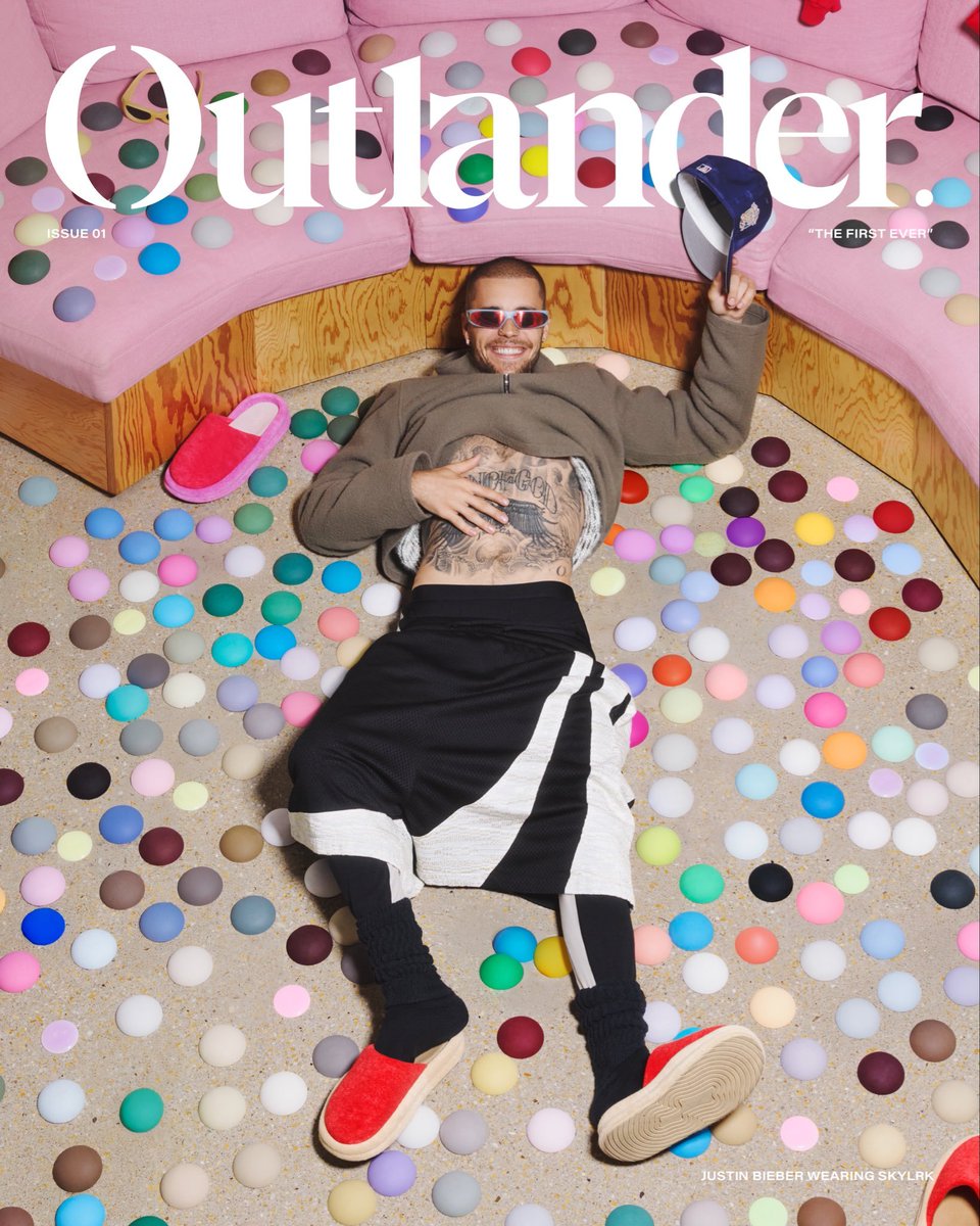 Justin Bieber graces the cover of Britain's Outlander magazine which specializes in unconventional fashion. ♥️