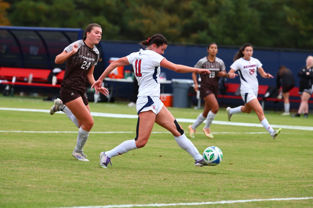 𝟒𝟓 𝐃𝐨𝐰𝐧. 🕷️⚽️

<a href="/SpiderAthletics/">Richmond Athletics</a> // #OneRichmond 
UR 1, SBU 0 | HALFTIME