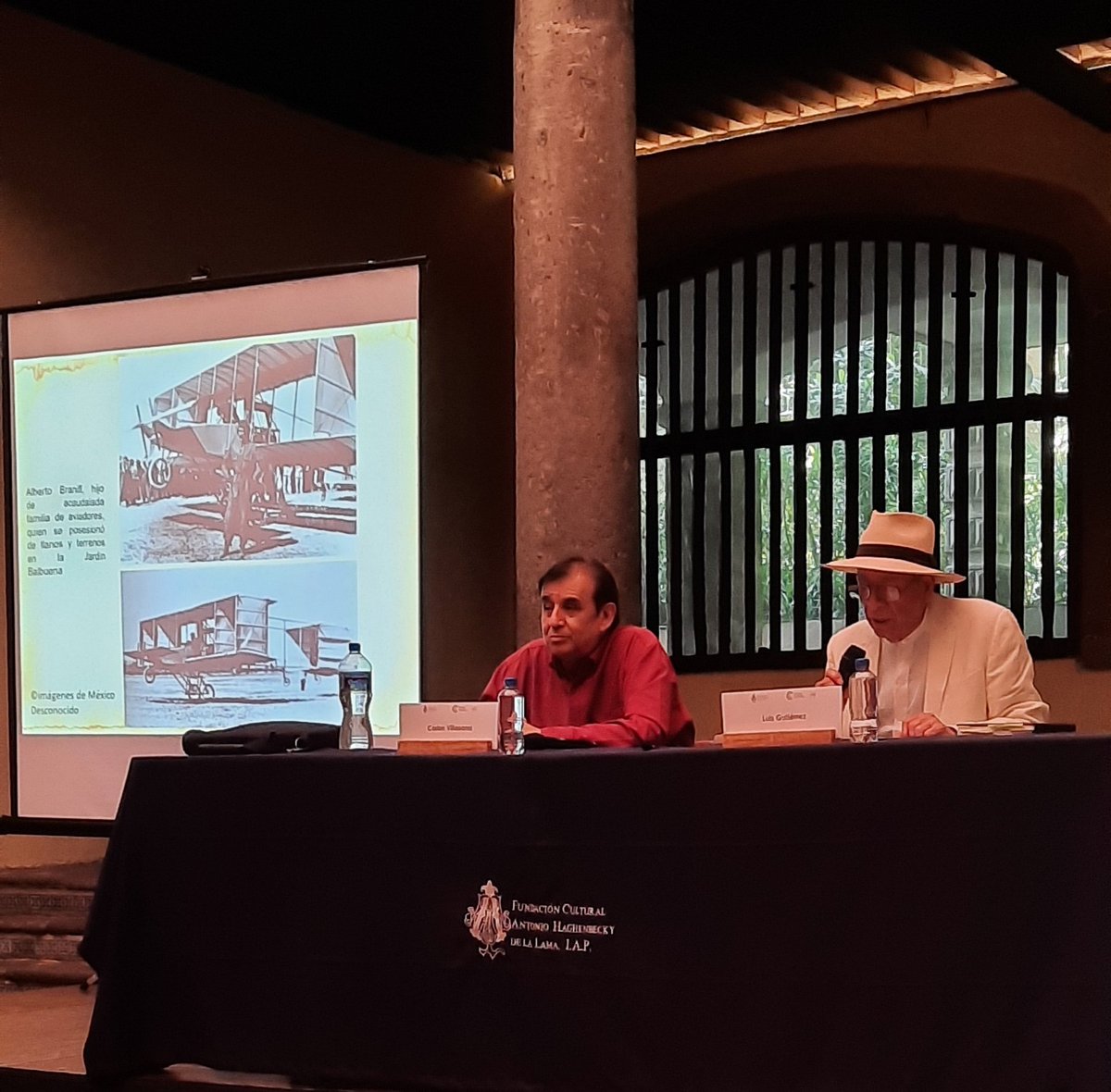 ¡Acompáñanos en vivo!
Ciclo de Conferencias: Colonias Centenarias de la Ciudad de México con la #colonia #AgrícolaOriental y #Algarín con nuestros compañeros #LuisGutiérrez y #CarlosVillasana gracias a la alianza de <a href="/CronistasCDMX/">Cronistas CDMX</a> <a href="/MHaghenbeck/">Museos Haghenbeck</a>
<a href="/fundarqmx/">FUNDARQMX</a> facebook.com/share/v/17Kx8t…