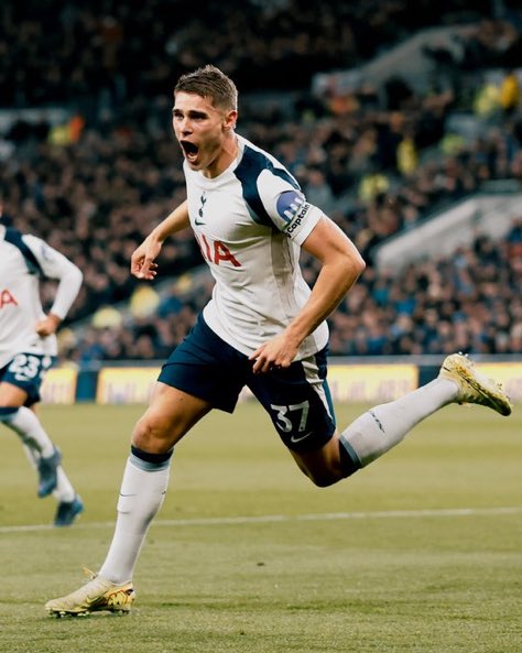 TheSpursExpress's tweet photo. What a player. One of the best signings we’ve made in recent years. https://t.co/eHwc951Vx0