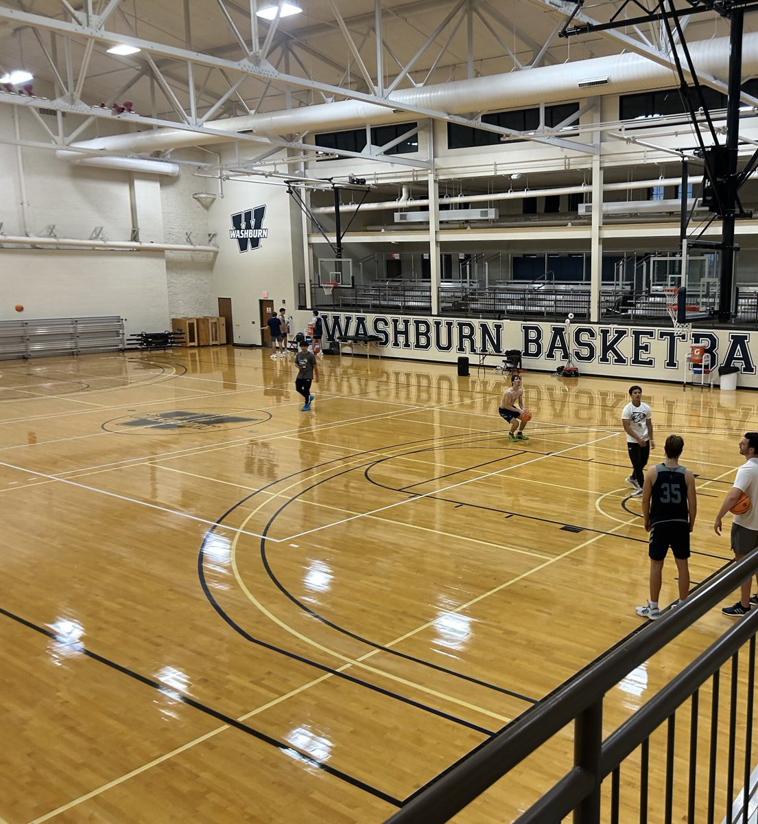 WahooWarriorsBBBall tweet media