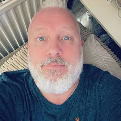 DonaldS33025's tweet photo. #NewProfilePic https://t.co/sph71VXDrl