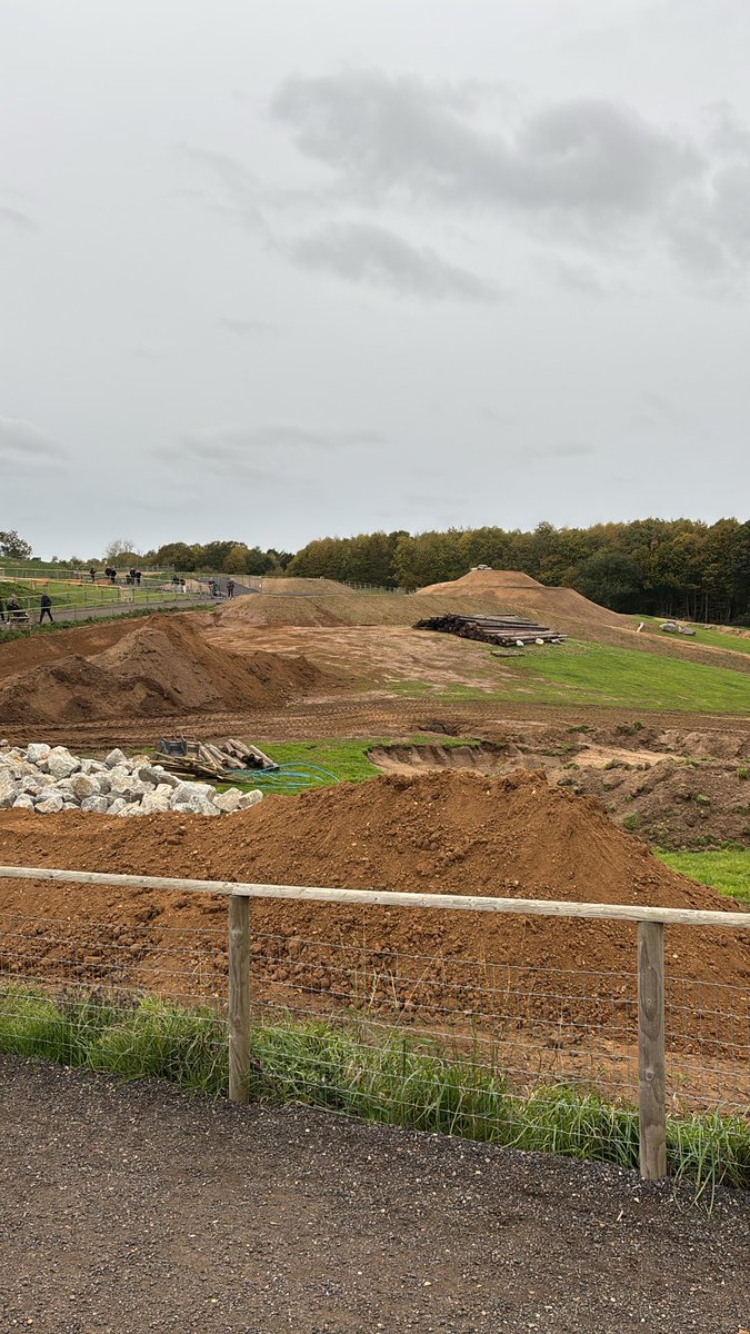 Had a really great day today with my wife and daughter ⁦<a href="/JimmysFarmHQ/">Jimmys Farm & Wildlife Park</a>⁩ Great to see the new arrival Kalinka the tiger. Upgraded to a wildpass so we can come back to see Kamal and Rani when they venture out. Excited to see what becomes of the new area being developed.