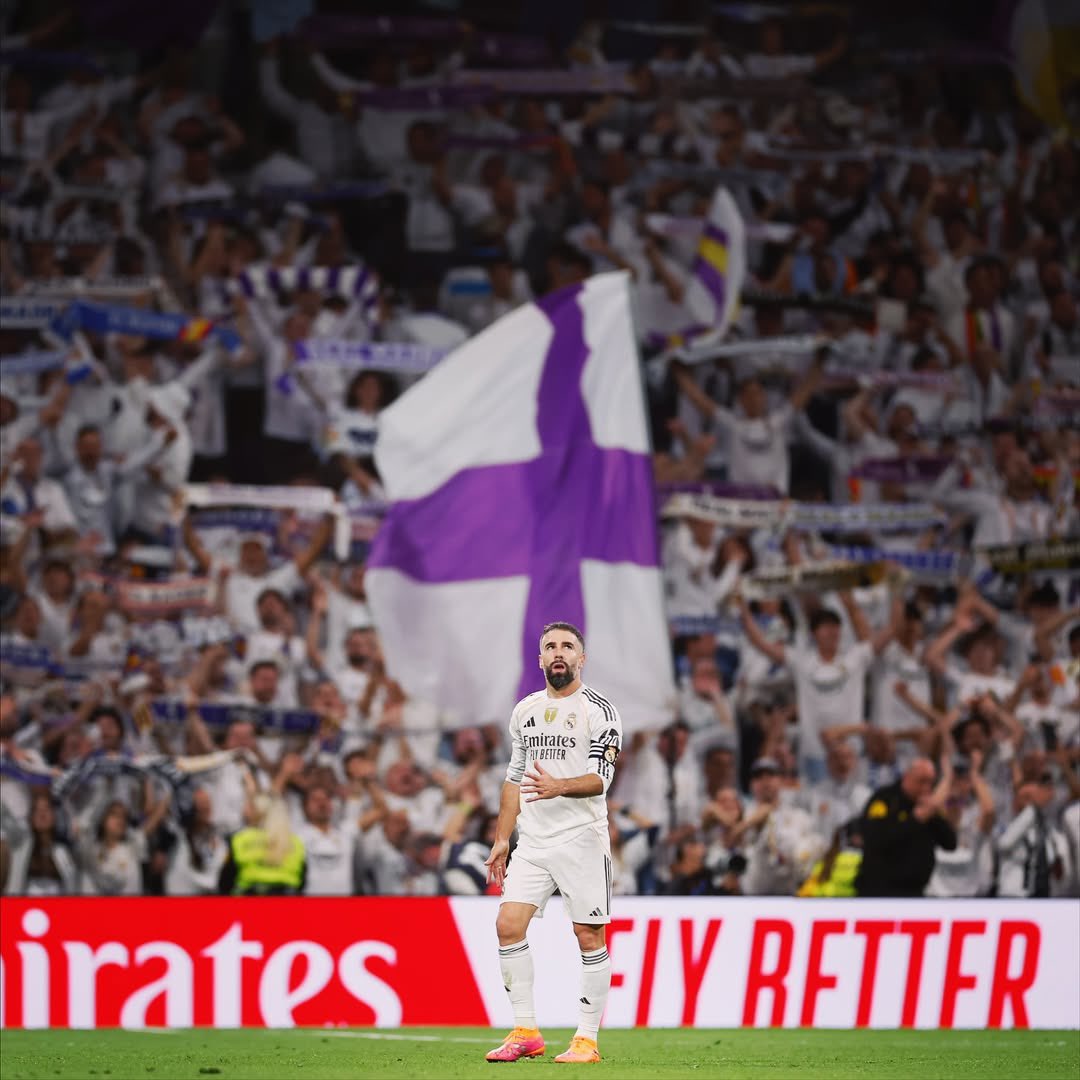 كارفاخال IG : الكلاسيكو هنا ⚔️

فخور بهذا الفريق وهذا الشغف 💪🤍

هلا مدريد!